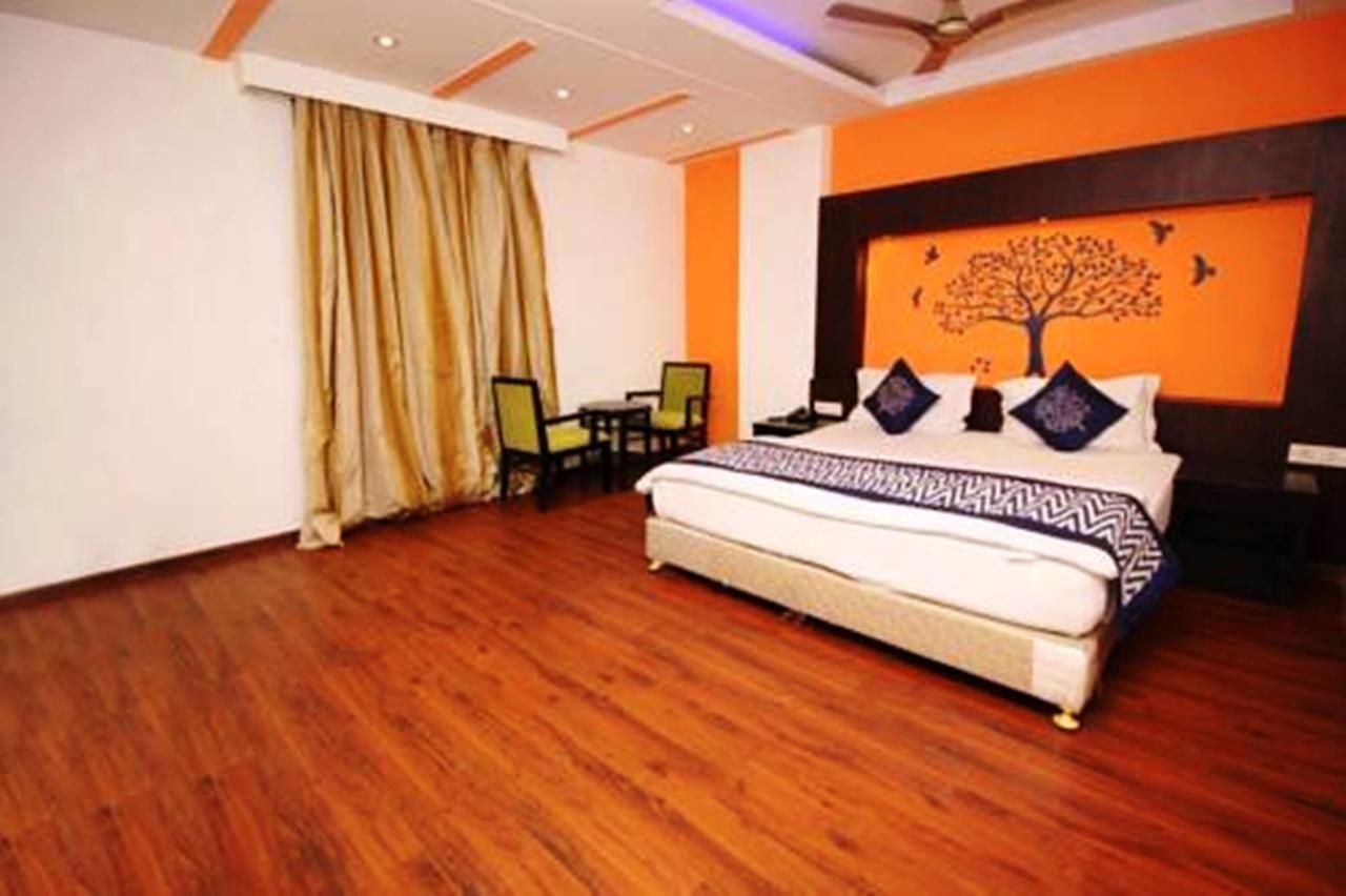 Hotel Vipul Grand Gurgaon Luaran gambar